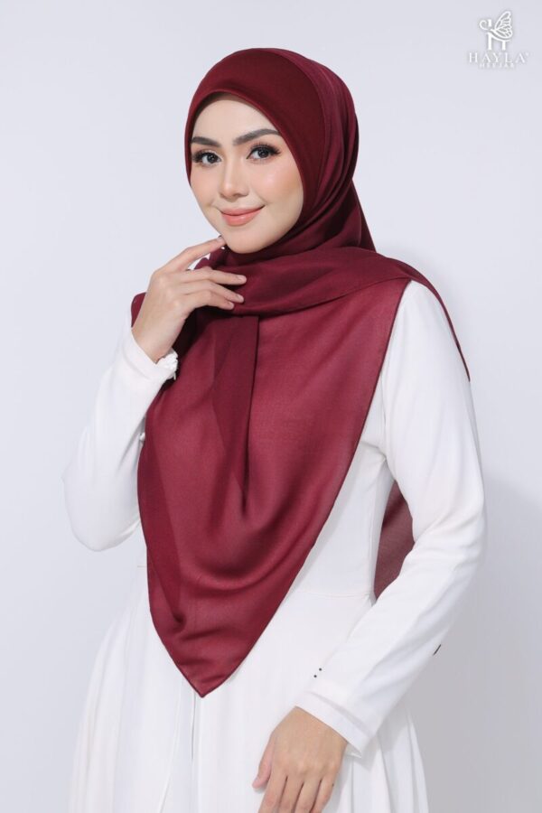 [HIP 05] Hayla Instant Plain